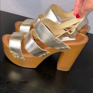 Steve Madden chunky wooden gold heels